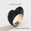Heart-shaped zinc alloy ring with three-dimensional enamel decoration in colour options