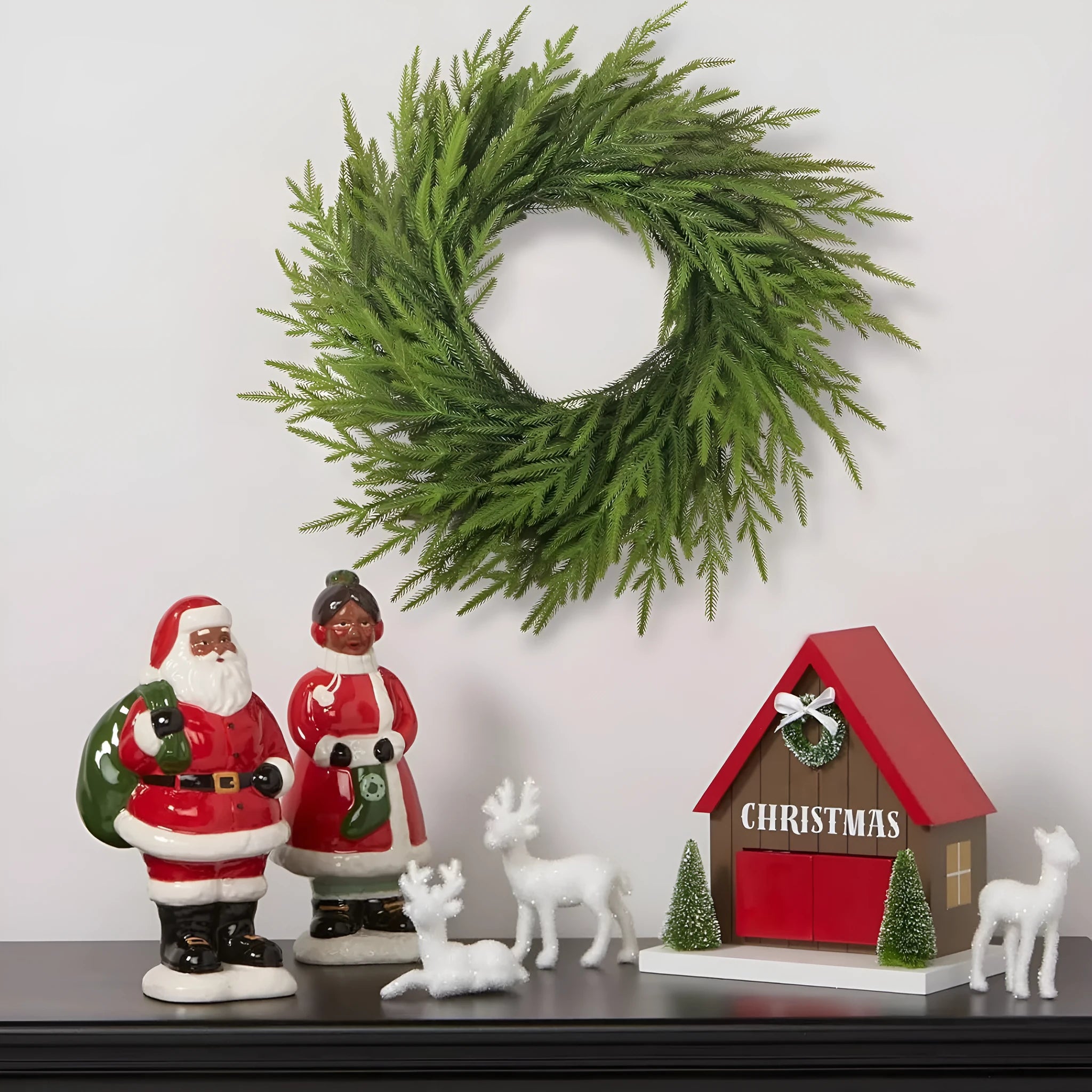 PE Feel artificial front door garland in American country style with plastic and PE foliage on 60cm length