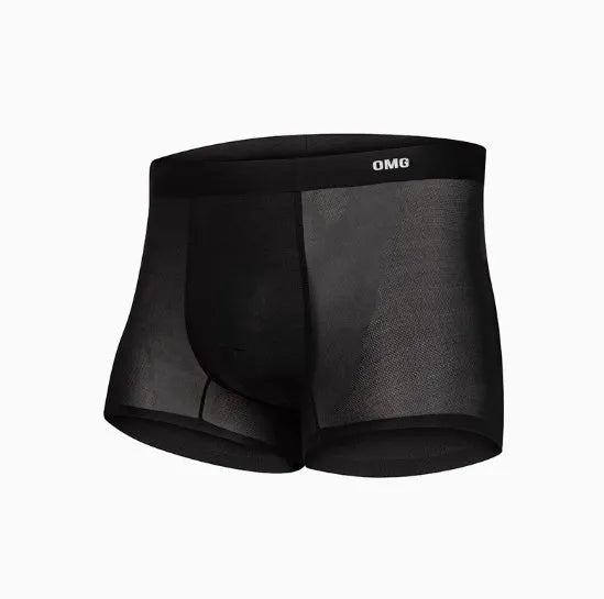 Men's seamless antibacterial fitness shorts in black, shown on a size mannequin