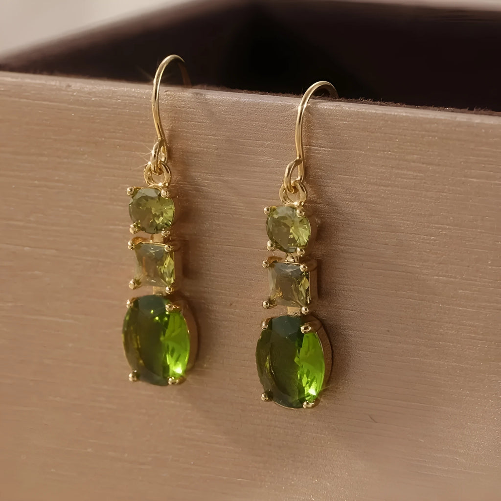 Green copper retro bohemian earrings with geometric quadrilateral shape