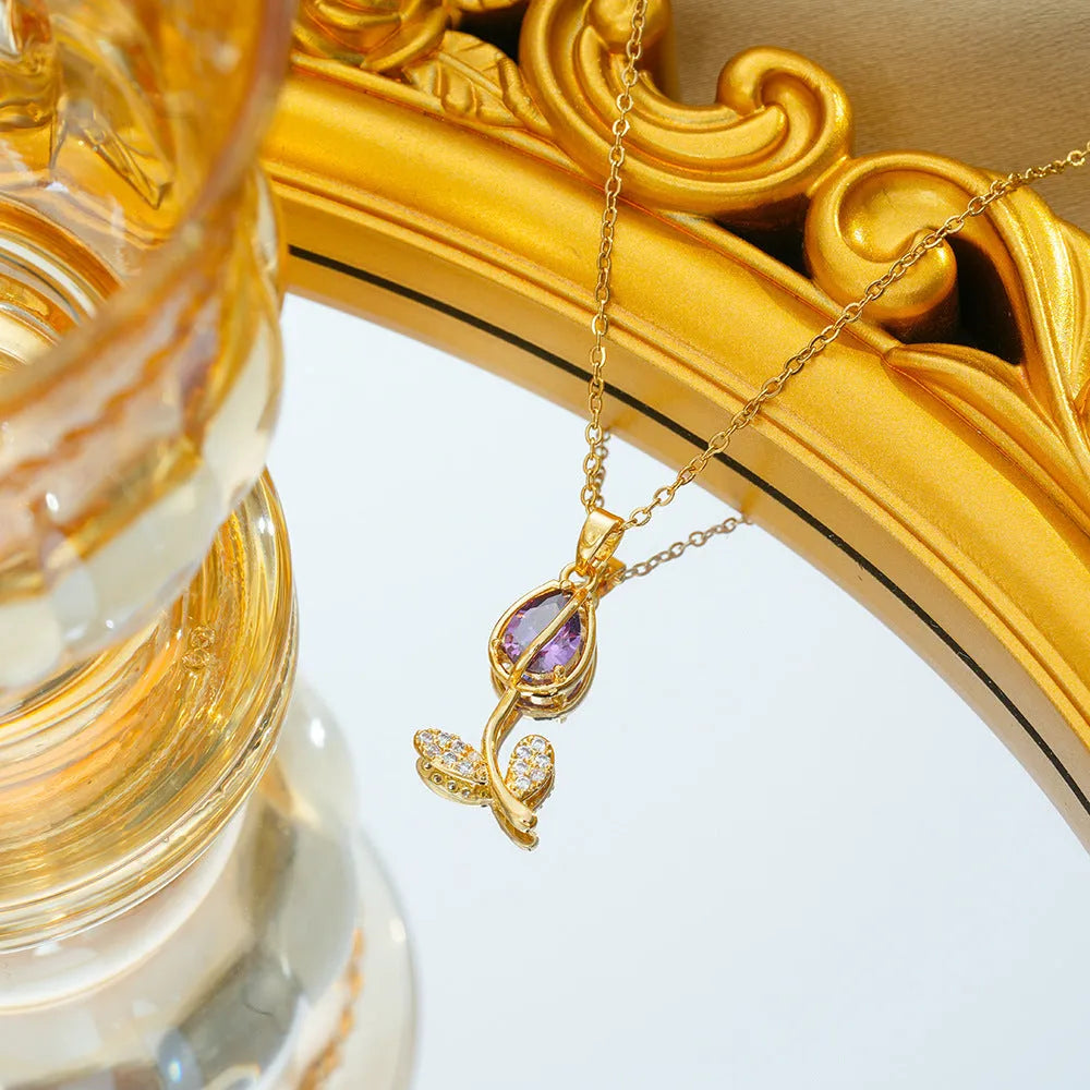 Zircon tulip necklace with flower pendant on adjustable titanium steel chain in gold colour
