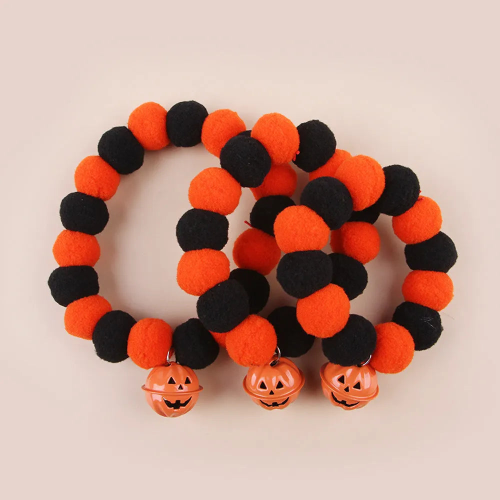 Adjustable Halloween pumpkin design pet collar for cats and small dogs on buckle closure