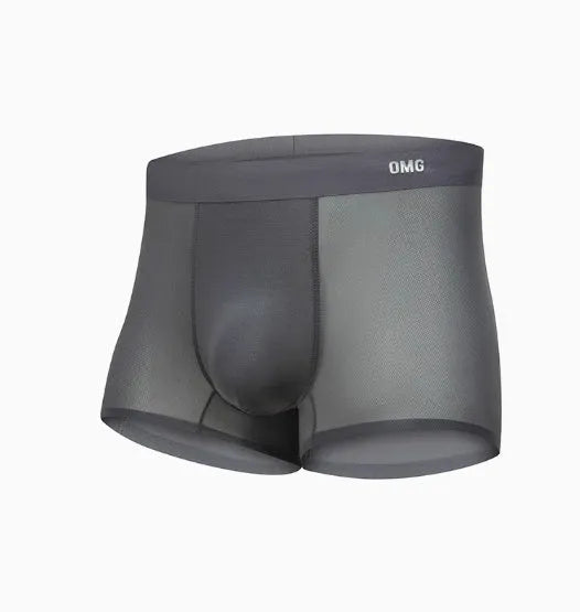Men's seamless antibacterial fitness shorts in black, shown on a size mannequin