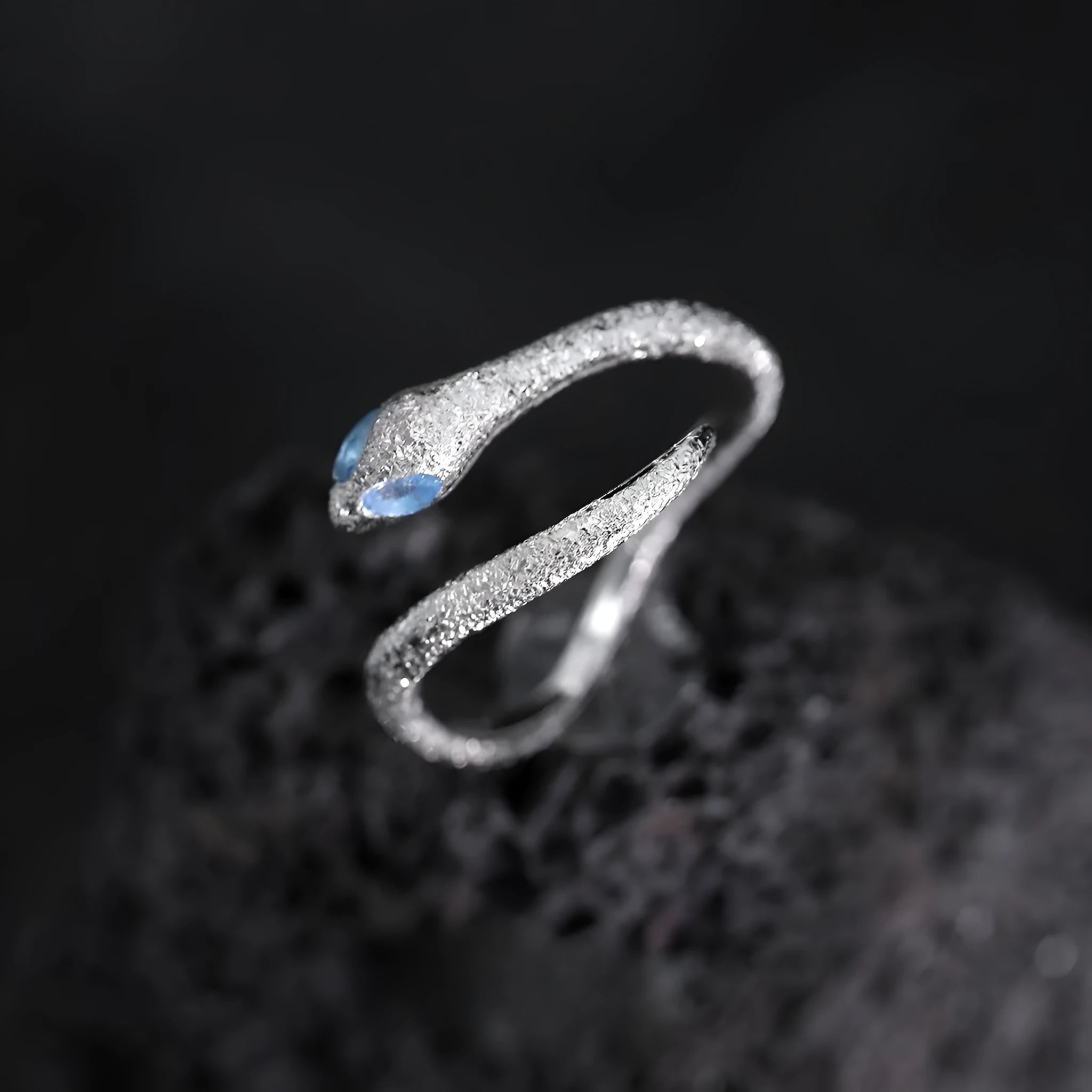 Women's adjustable silver snake ring with electroplated platinum colour finish and original animal zodiac design