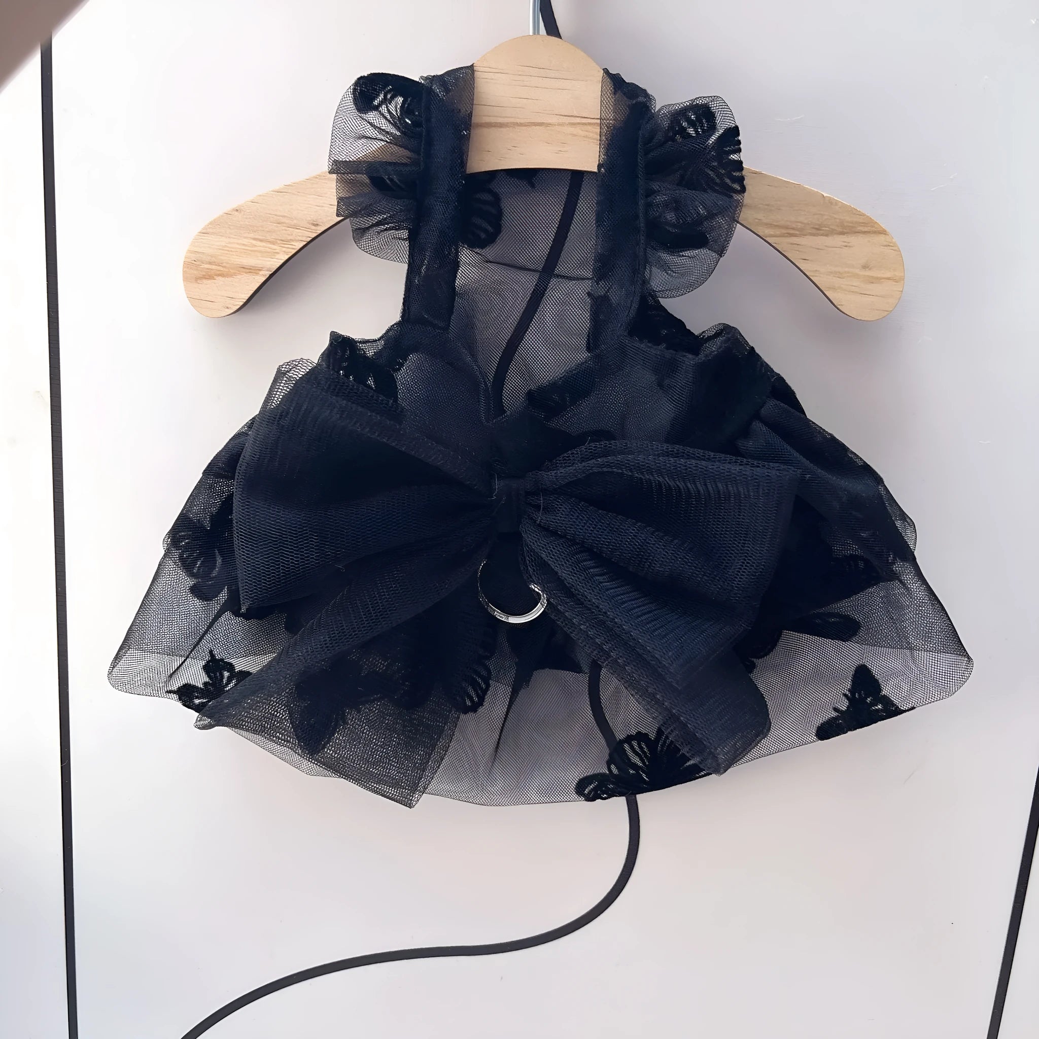 Black polyester tulle princess skirt pet clothing for small dogs and cats in five sizes