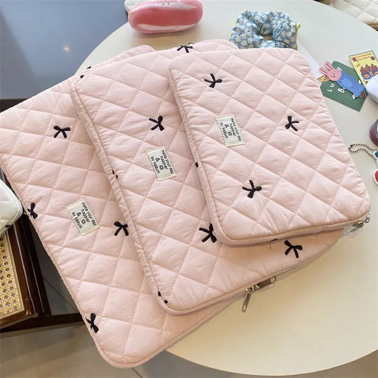 Embroidered rhombus bow design laptop storage bag in nylon material
