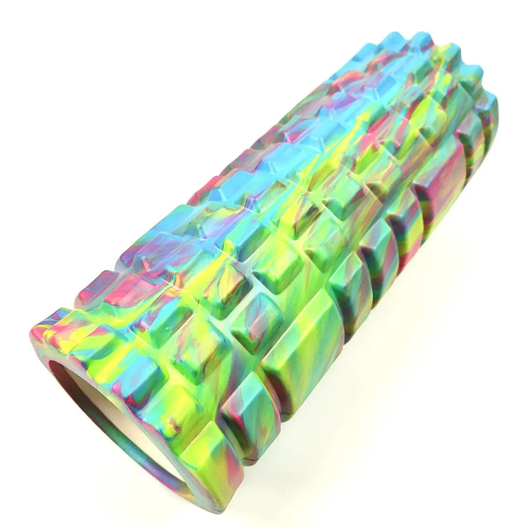 33 cm long camouflage-patterned EVA foam roller for fitness and massage.