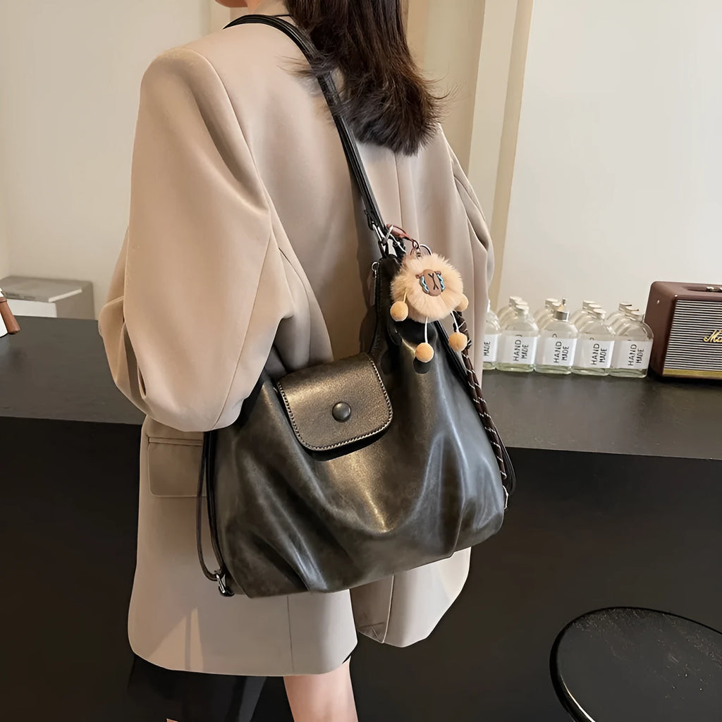 Textured PU women's shoulder bag in horizontal square shape with single strap