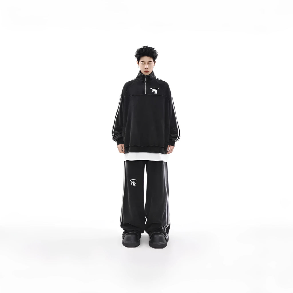 Black Hong Kong style men's hoodie coat with stand collar and long sleeves for casual sports wear