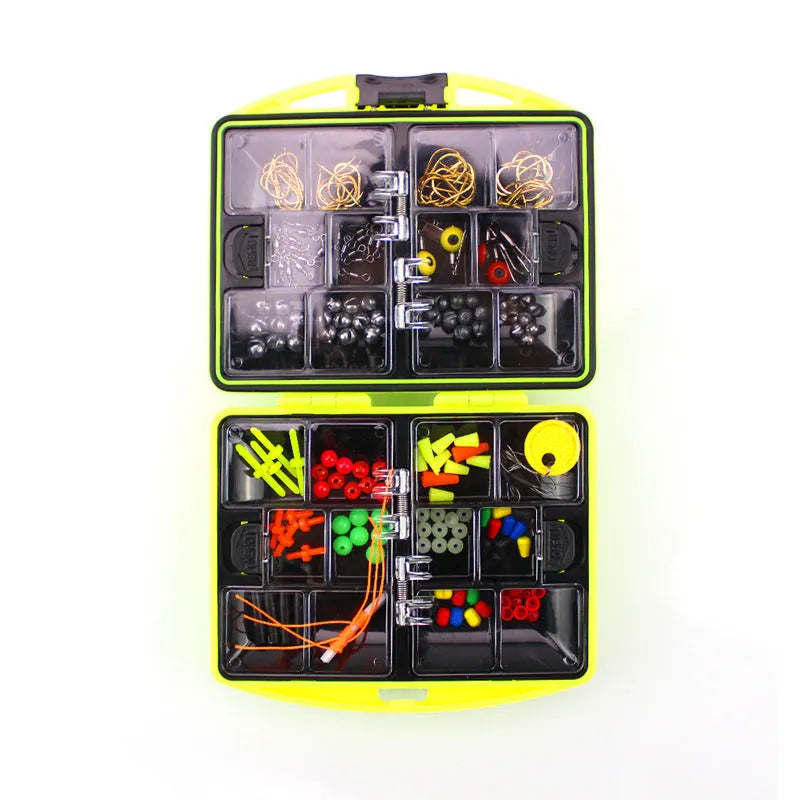 Rock fishing accessories combination kit with 184 pieces on a blister card.