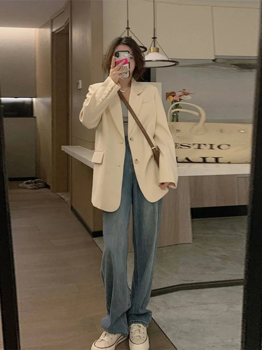 Korean-style slim-fit suit jacket in solid colour polyester with long sleeves and pockets