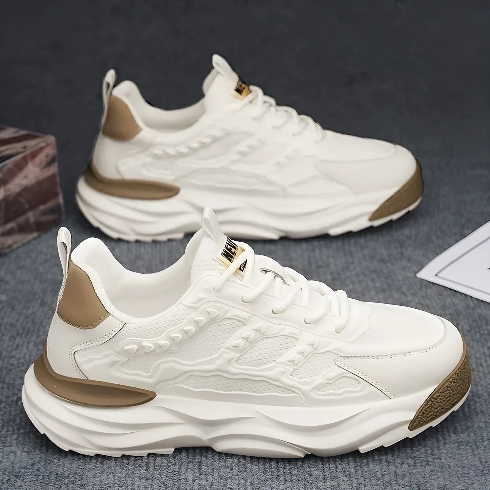 Men's white and black breathable mesh sports shoes with round-toe design and PU upper