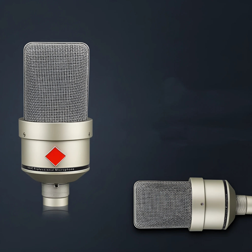 Condenser microphone with cardioid pattern and USB cable on stand