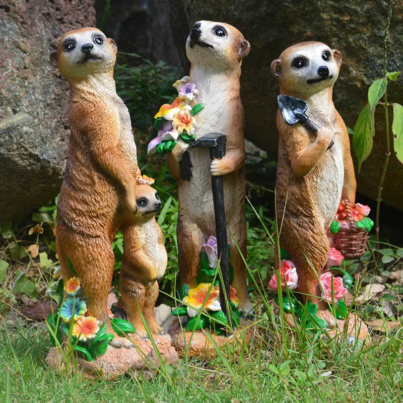 Straw hat mongoose garden ornament figurine with plastic resin construction