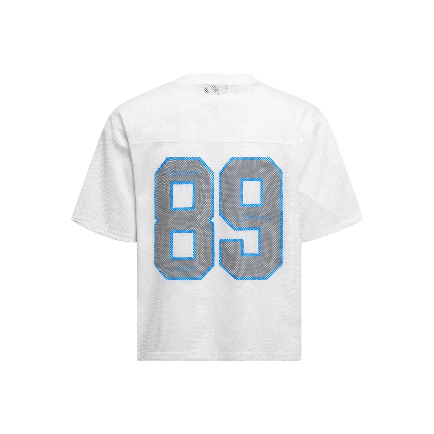 High Street loose-fitting casual T-shirt in black or white colour with regular sleeves