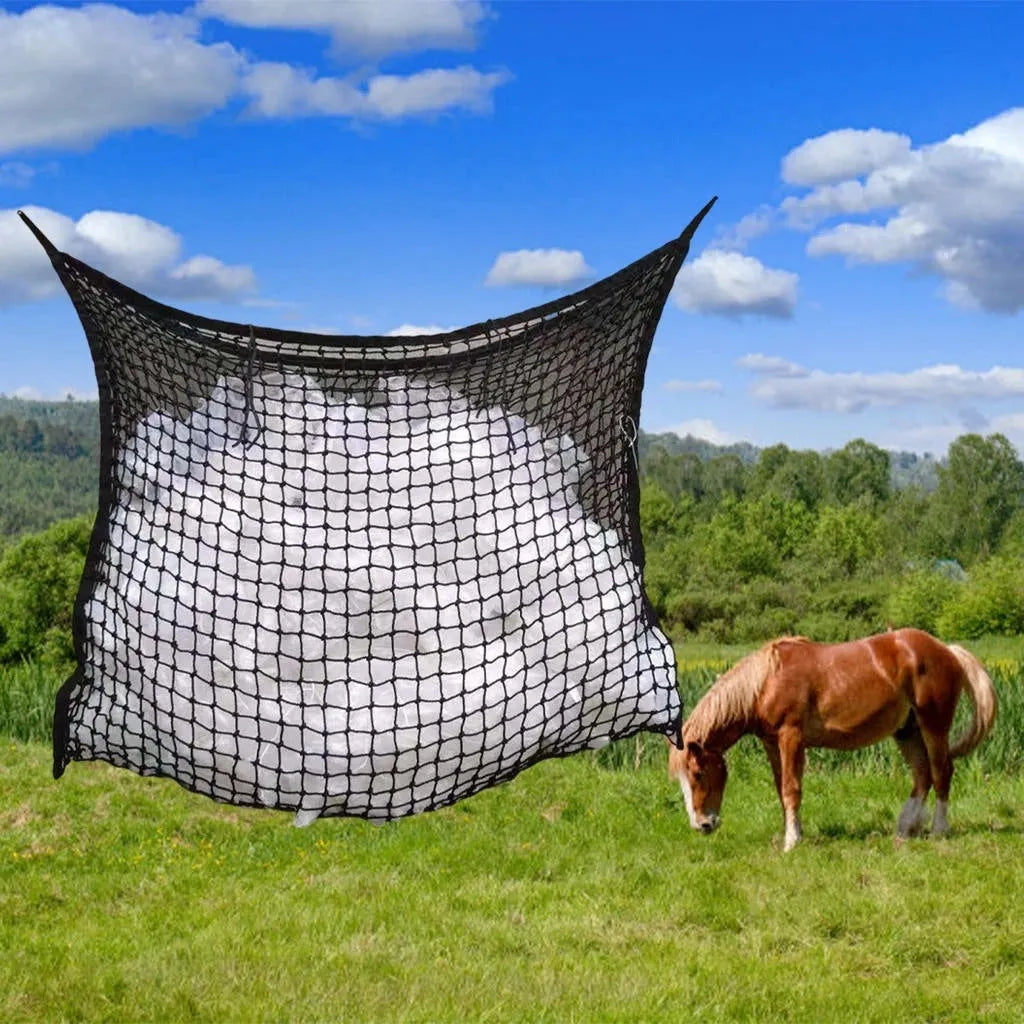 Woven PE rope livestock feeding bag hanging with grid design for cattle horses sheep