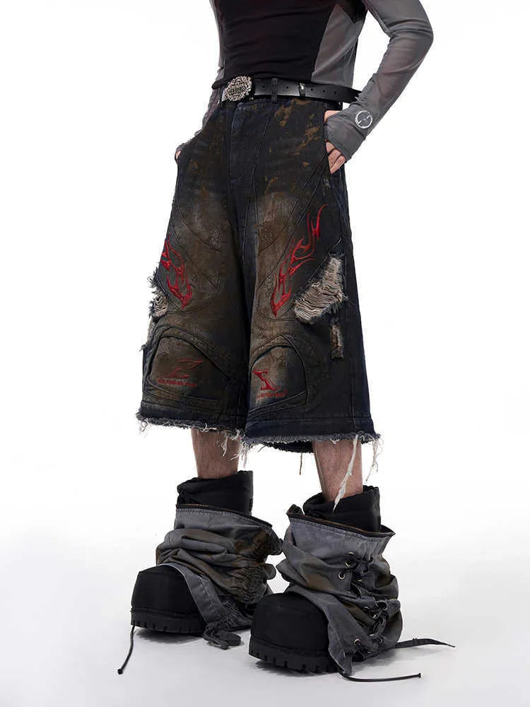 Men's wide leg denim jeans with detachable trouser legs in retro style