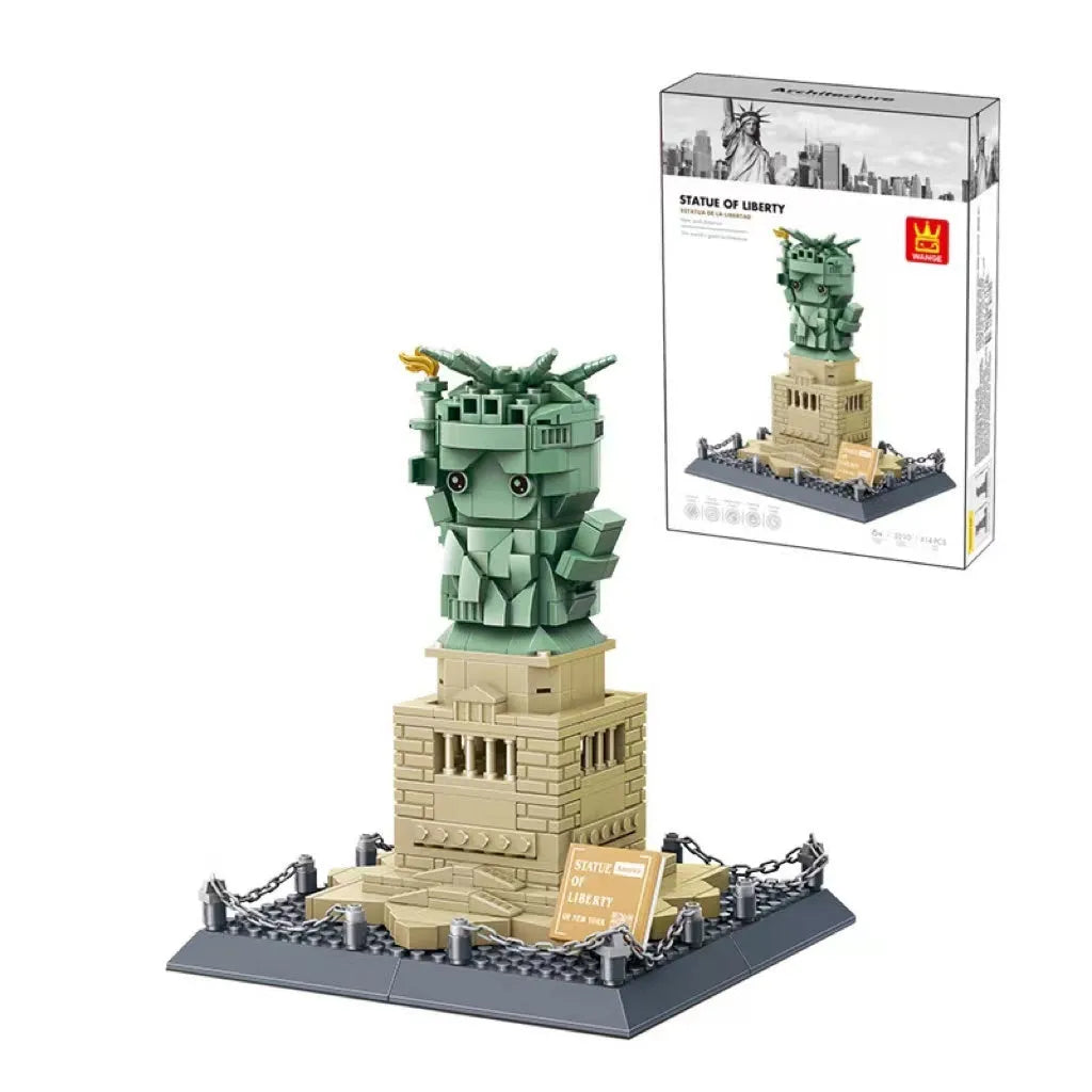 Wange plastic building block set with over 800 pieces for constructing landmark models including Big Ben and the Statue of Liberty.