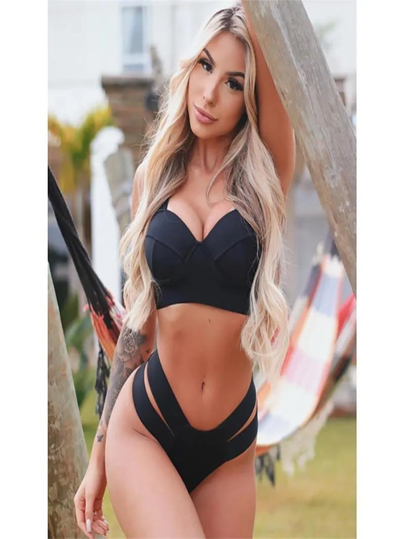 Women's contrast colour bikini with steel bracket push-up board in nylon fabric