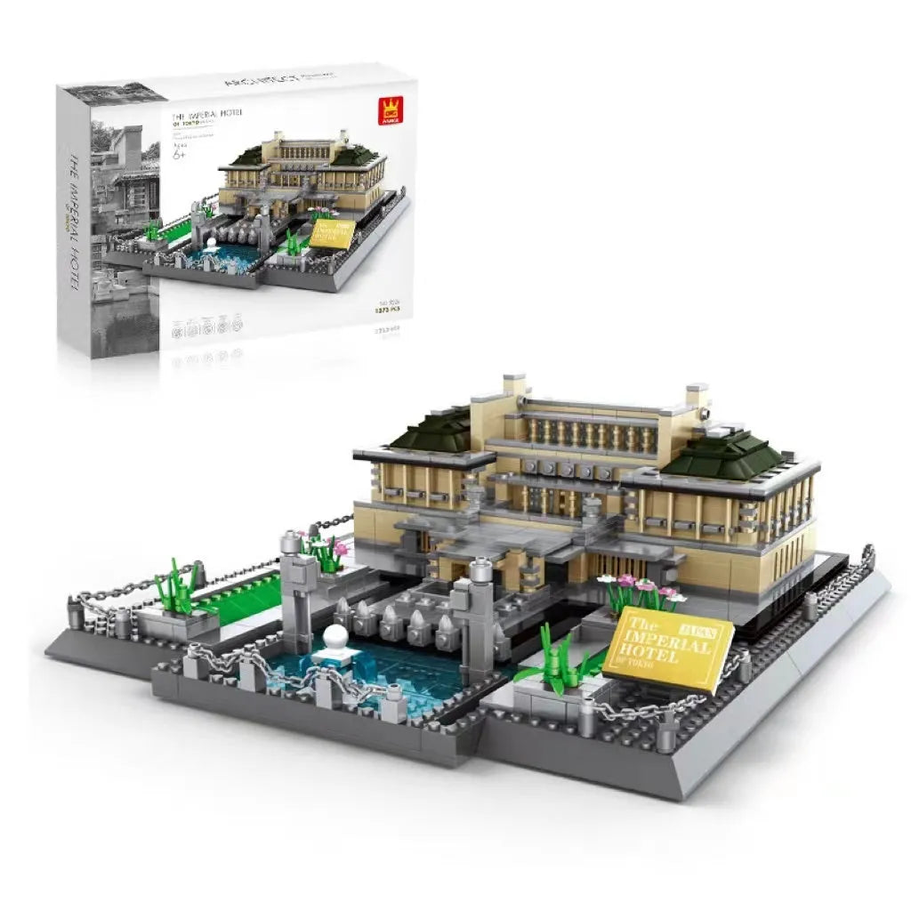 Wange plastic building block set with over 800 pieces for constructing landmark models including Big Ben and the Statue of Liberty.