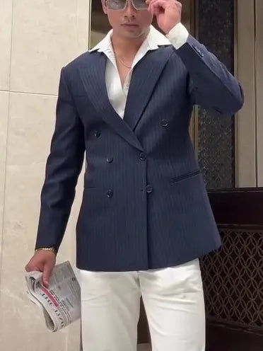 Men's classic stripe double-breasted blazer in regular fit for daily wear