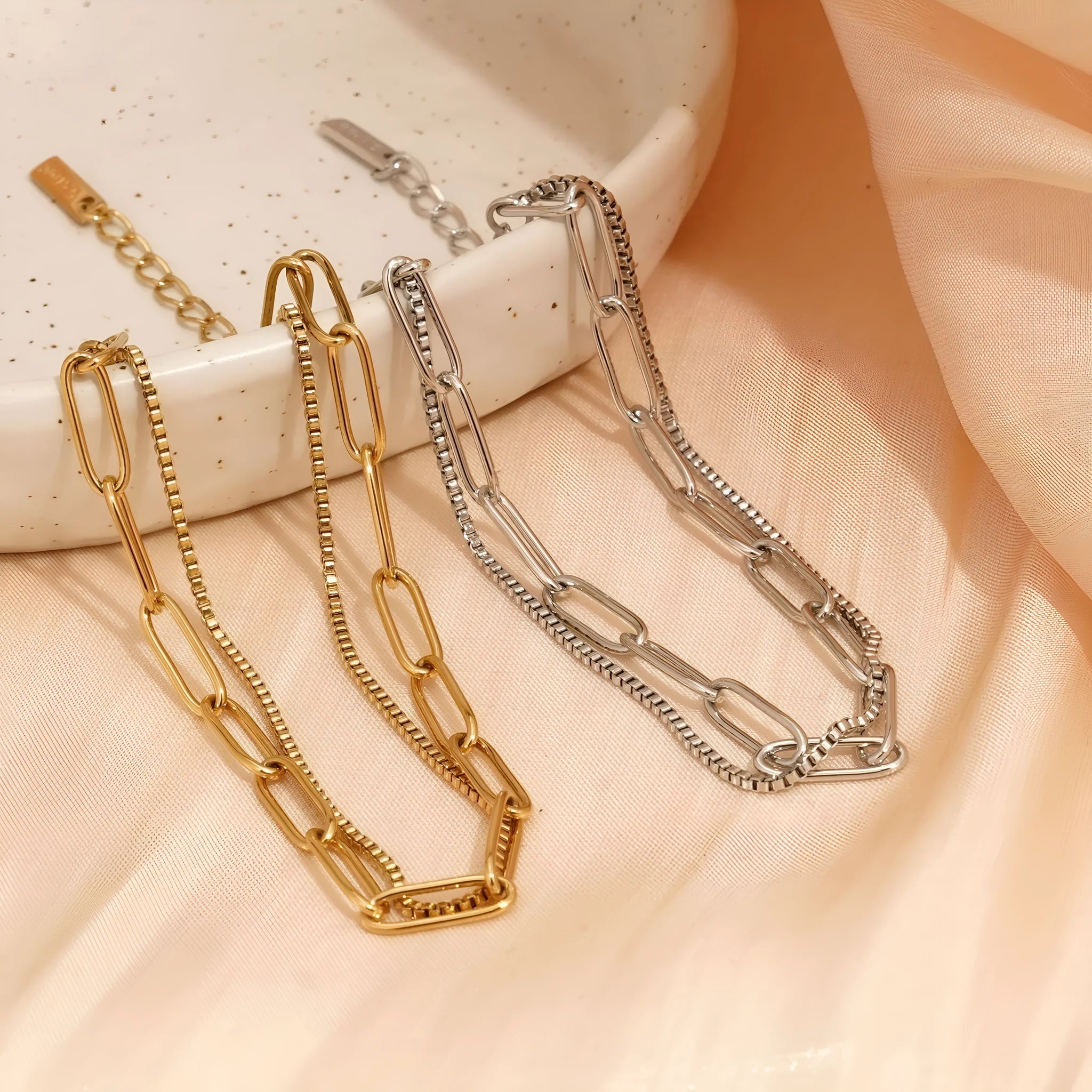 Double layer titanium steel women's bracelet with geometric design in gold electroplated finish