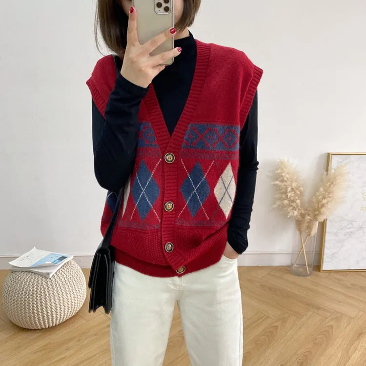 Loose-fit sleeveless cardigan with diamond plaid pattern in khaki, shown front view
