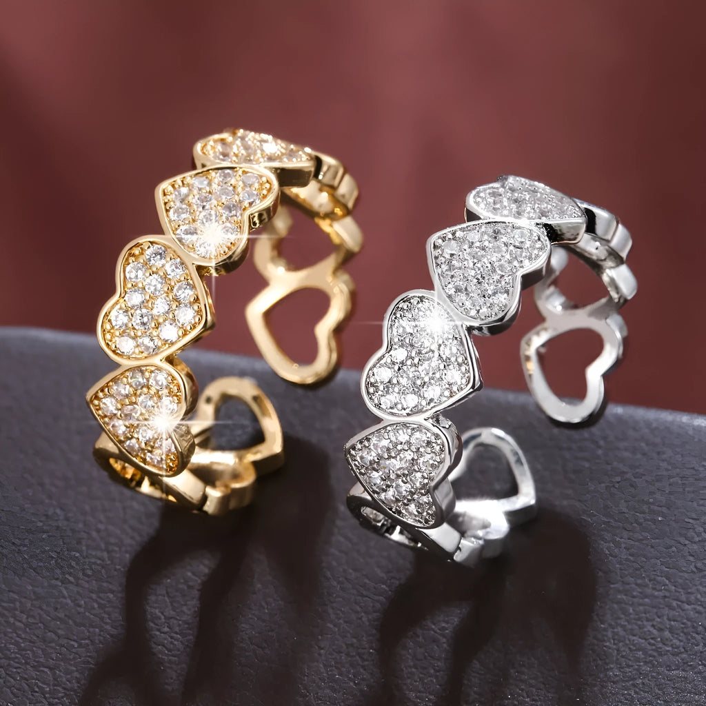 Adjustable opening copper heart ring with diamond treatment in gold colour for small fingers