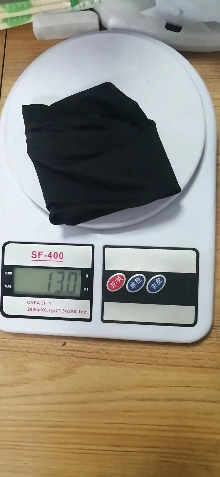 Wrist bag armband sleeve measuring 10 by 10.5 cm for mobile phone storage during camping and fitness
