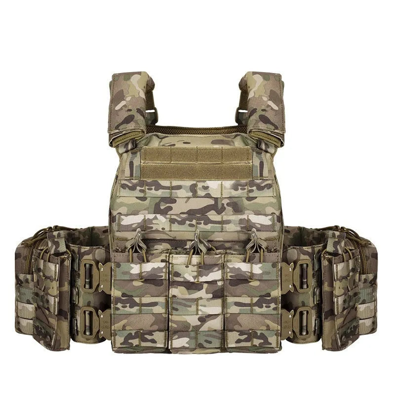 Men's camouflage tactical training vest in polyester with free size fit