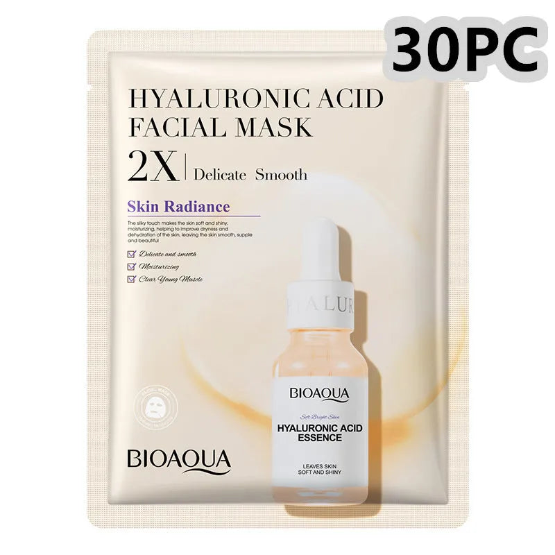 Single white collagen and hyaluronic acid facial sheet mask, 30g gel treatment.