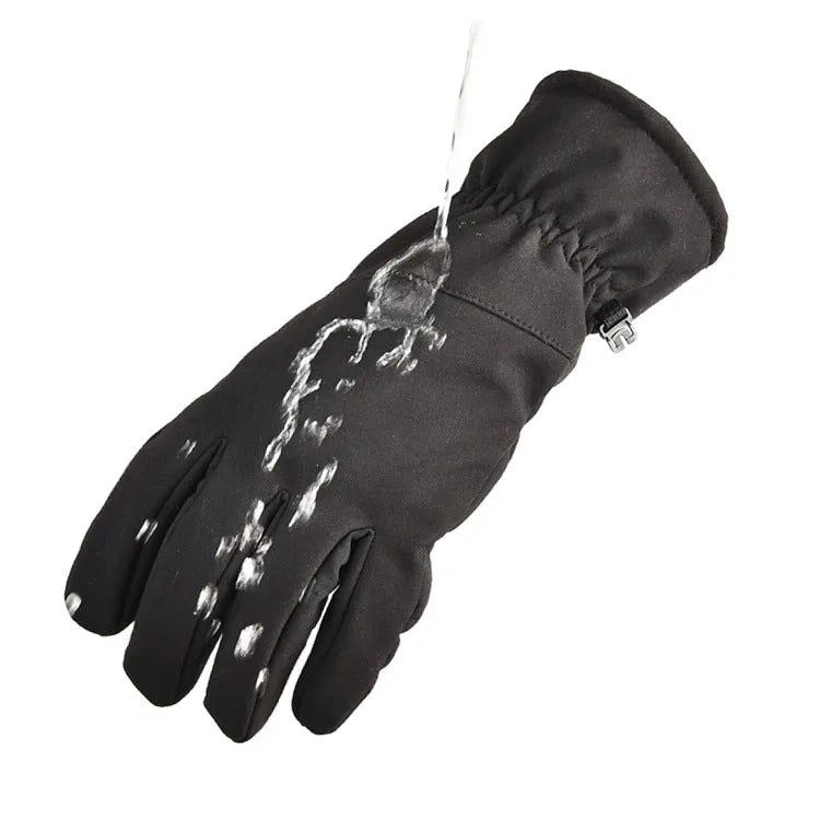 Tactical ski gloves with touch screen fingertips and anti-slip palm in camouflage colours