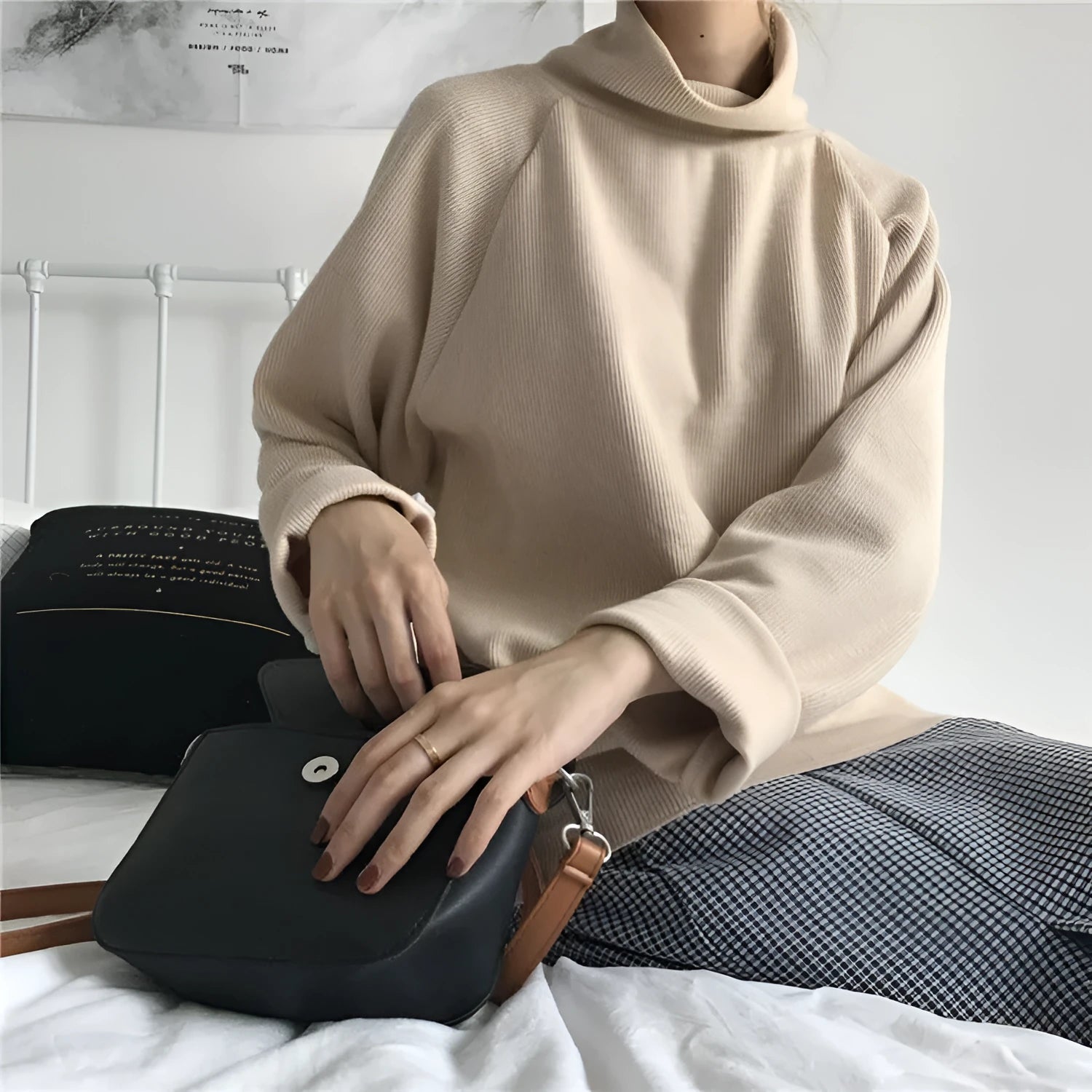 Women's loose fit long sleeve top with half-high collar in solid colour