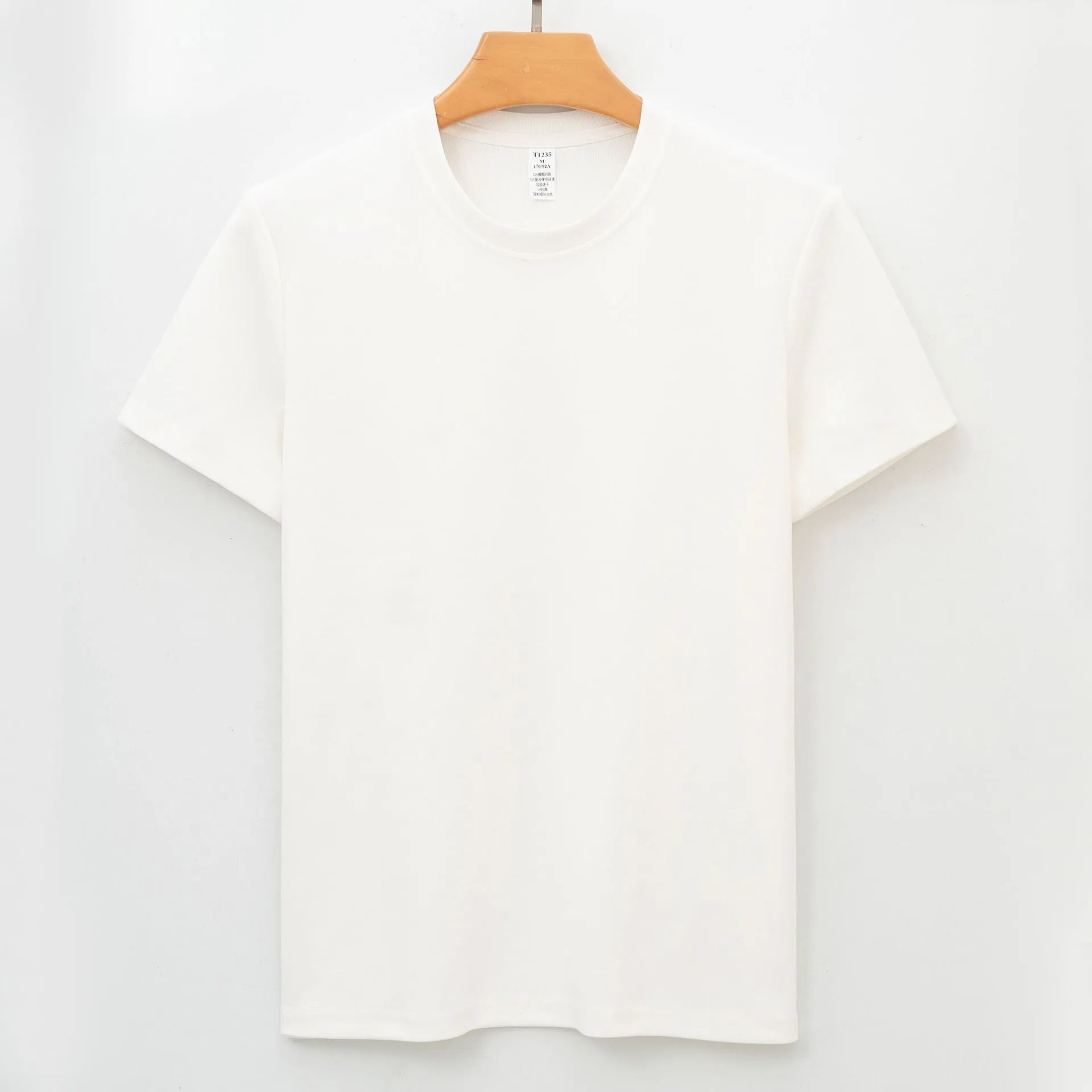 Men's antibacterial quick-drying short sleeve t-shirt in solid colour with straight cut design