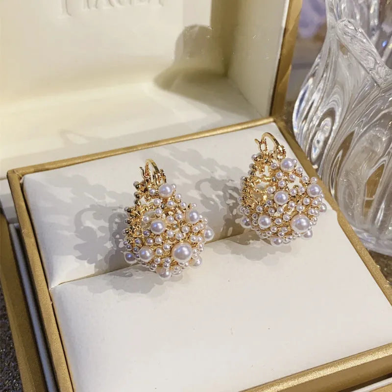 Gold copper women's flower basket earrings with small rice-shaped bead pearl inlay