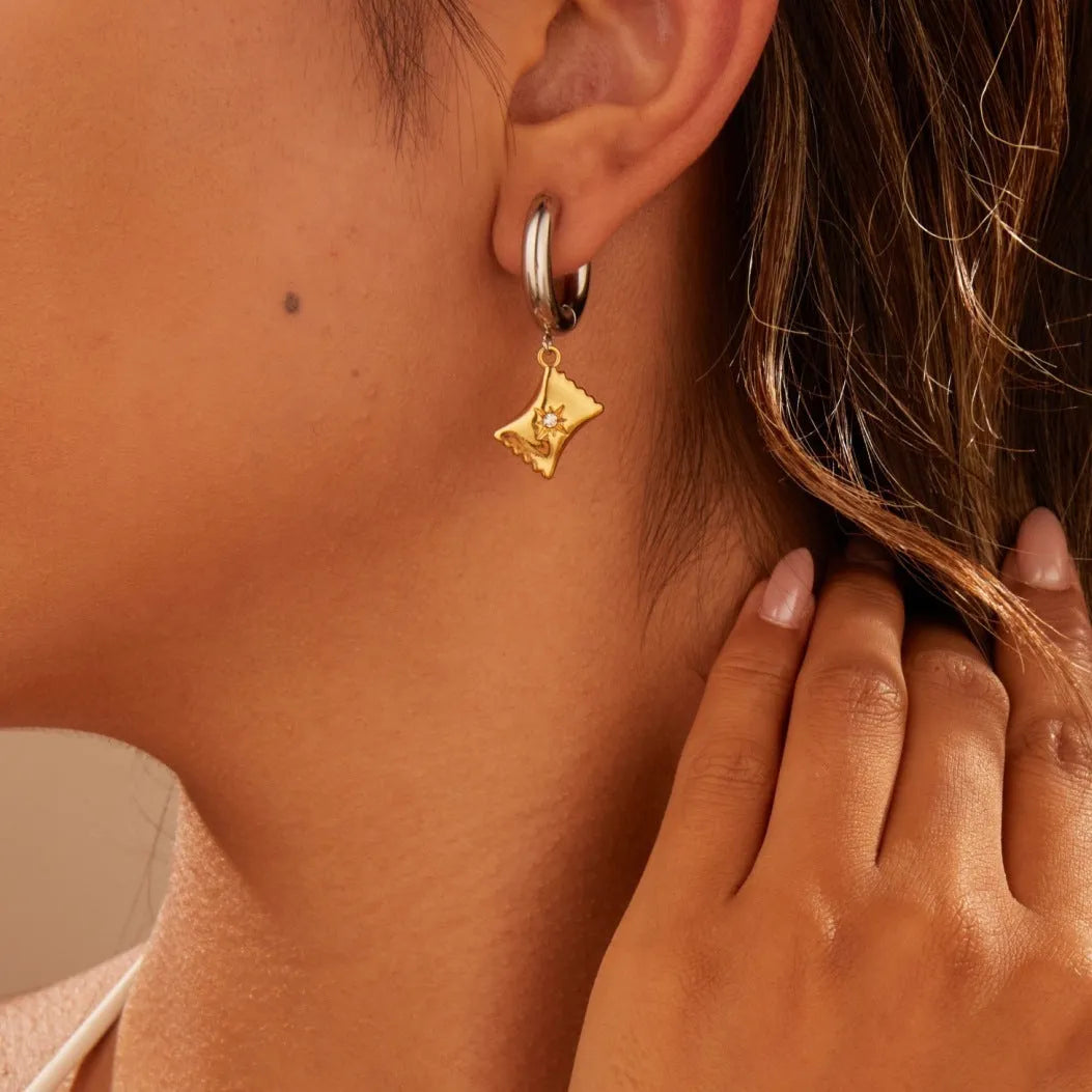 Christmas tree heart earrings in stainless steel with 18K gold electroplated finish and star charms