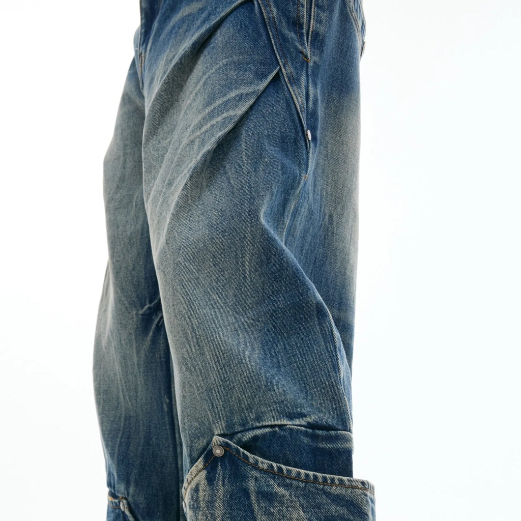 Men's verdant blue retro jeans with washed burst pattern and curved knife loose fit