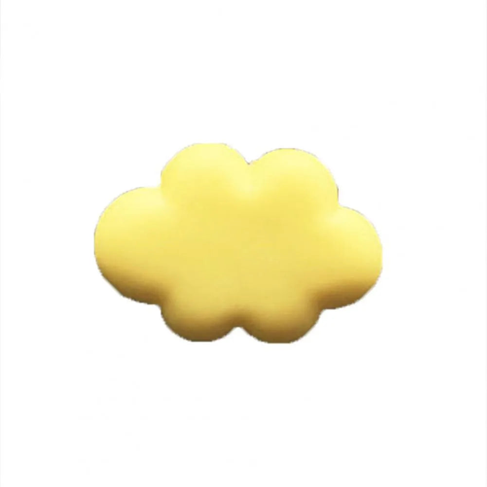 Resin car fragrance clip with Baiyun Cartoon design attached to car air vent