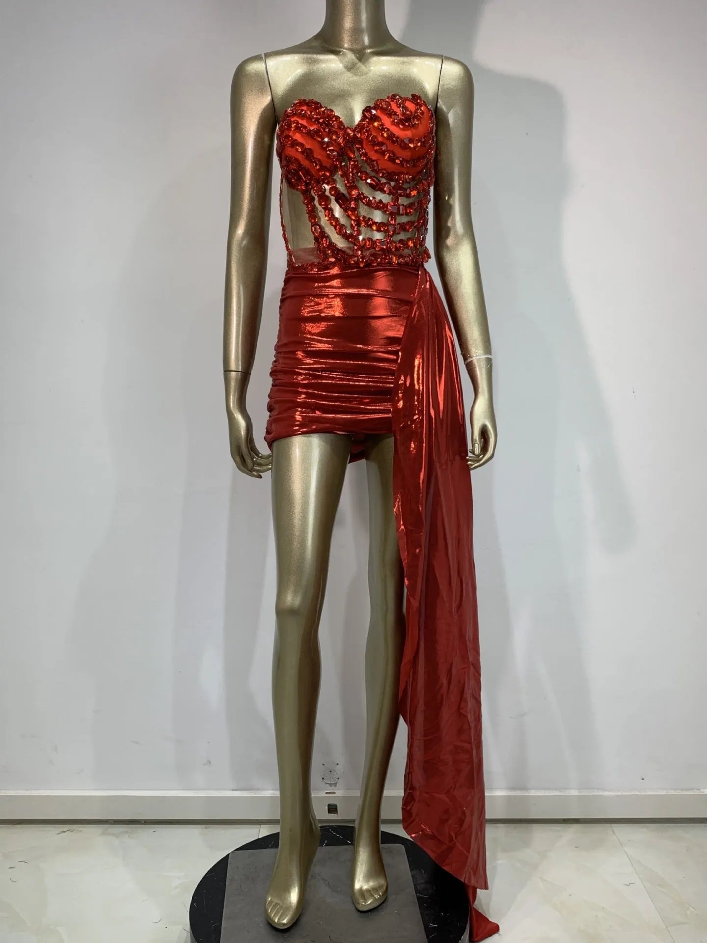 Red hollow mesh see-through women's skirt suit for stage and banquet events